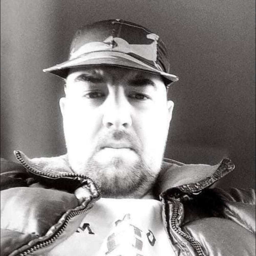 Meet your Posher, Daniel